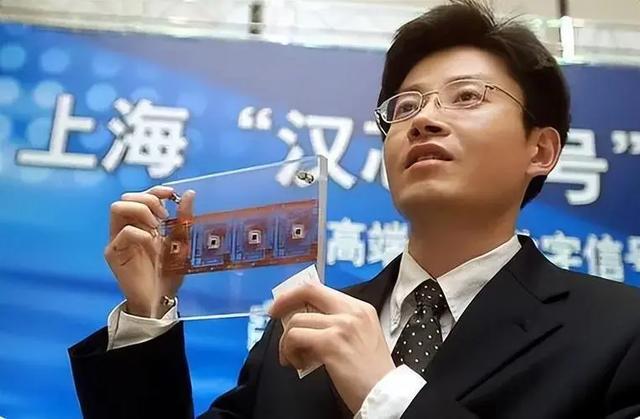 2024年，中美7月芯片出口額斷崖差距：美國154億，中國是多少？(圖12)